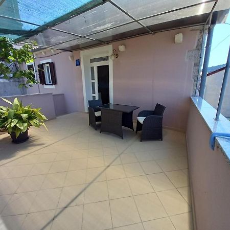 Ursula Apartment Mali Lošinj Екстериор снимка